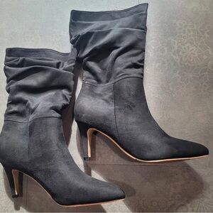 Elegant Black Suede Heeled Boots